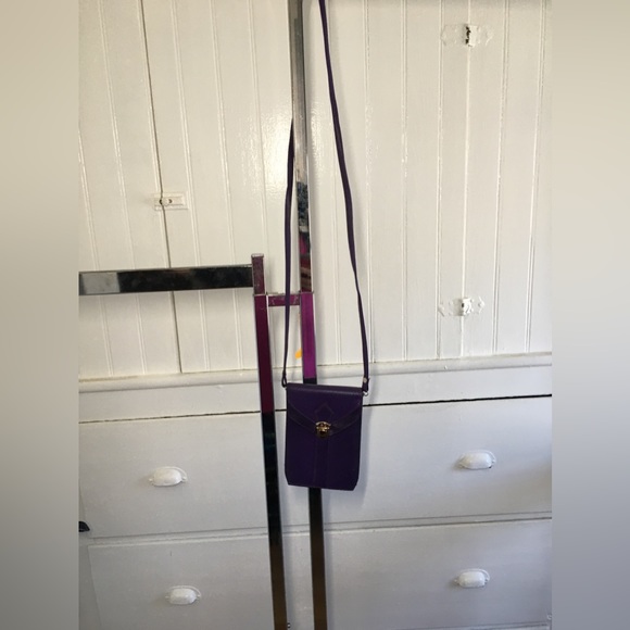 BHB Crossbody - Picture 2 of 11